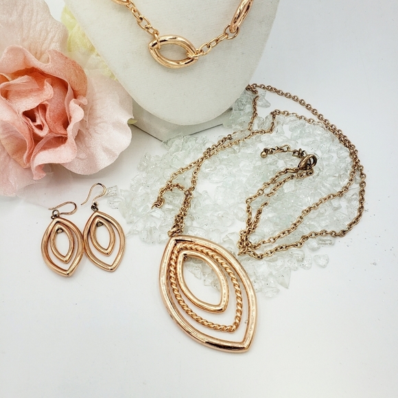 Rose Gold Necklace & Earrings (Set of 3) - Picture 3 of 5